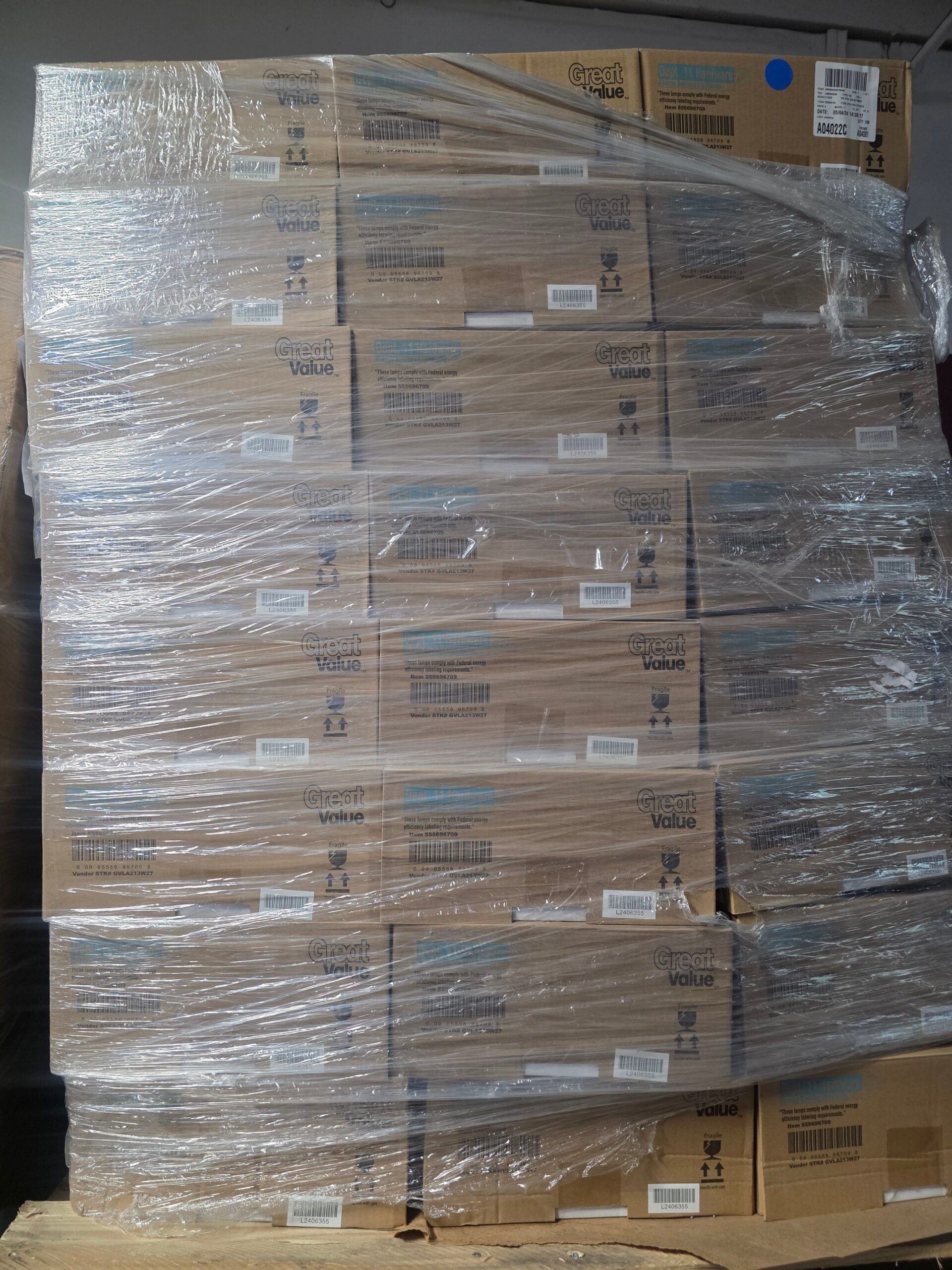 1779294484015_ayivo9 Walmart casepack pallets — new home and kitchen overstock lot shrink-wrapped for resale