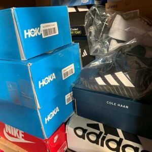 160-pair mixed shoes pallet of wholesale mixed-brand athletic, casual and dress footwear