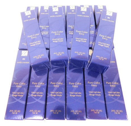 LOTCOS5KPIC6 MAC Estee Lauder cosmetics pallet of shelf-pull palettes, contour kits and CoverGirl eyeshadows for resale