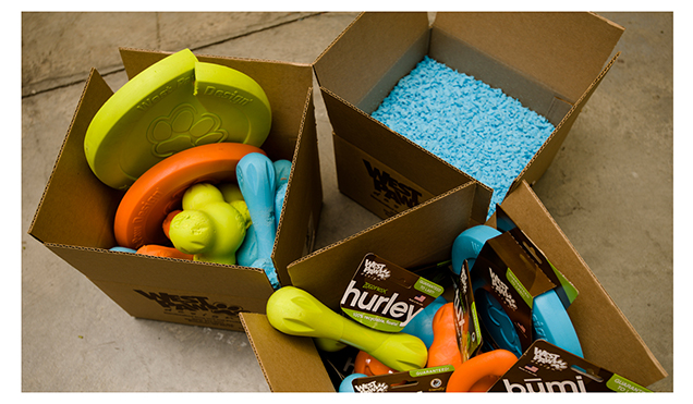 Wholesale-Dog-Toys-By-The-Pallet-1