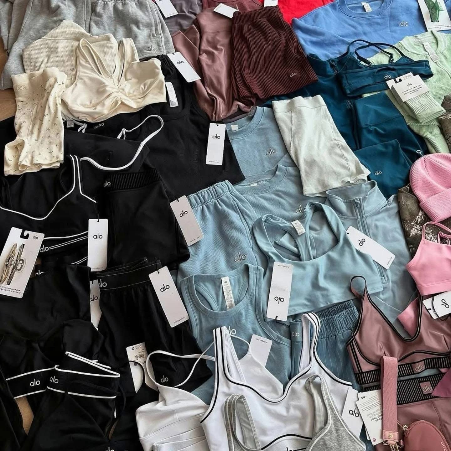 img_0505 Alo Yoga Clothing Pallet 2 — Alo Yoga clothing pallet with 330 authentic new-with-tags activewear pieces for resale