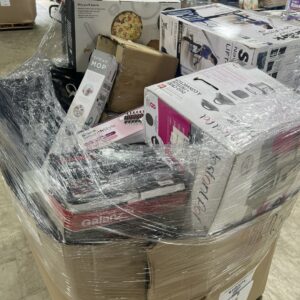 Macy's Houseware Liquidation Pallet — Mixed Home & Kitchen Goods Lot