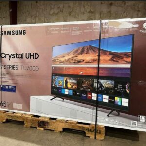 Wholesale TV liquidation pallet with 10 mixed flat-screen televisions from 32 to 85 inches
