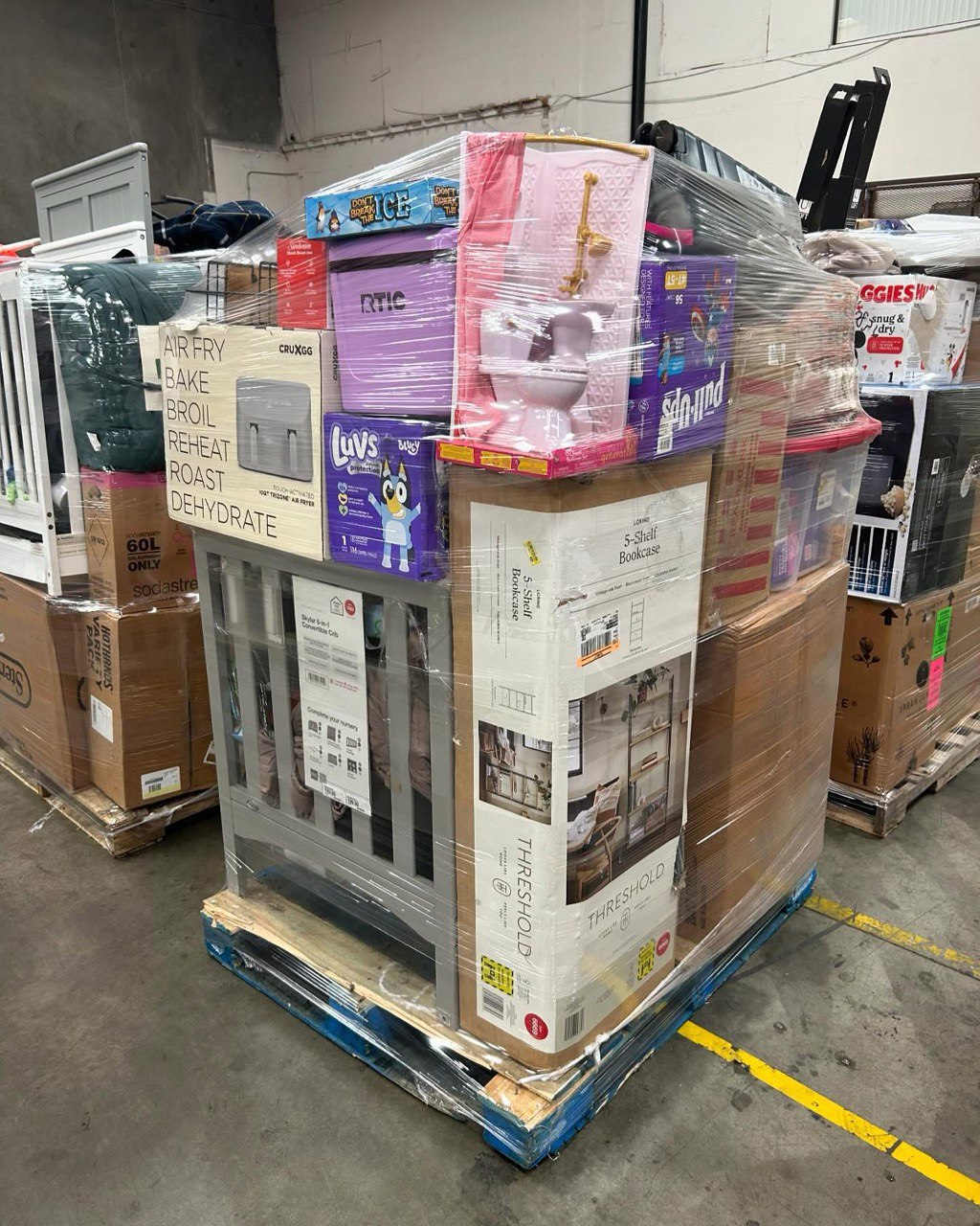 photo_2025-11-13_18-27-09-1 Target General Merchandise Pallet 2 — Target general merchandise pallet of mixed resale inventory for sale