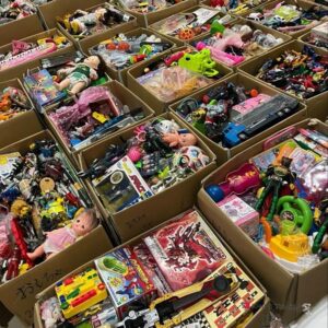 Wholesale mixed toy pallet with 200 units of resale-ready branded kids' and baby toys