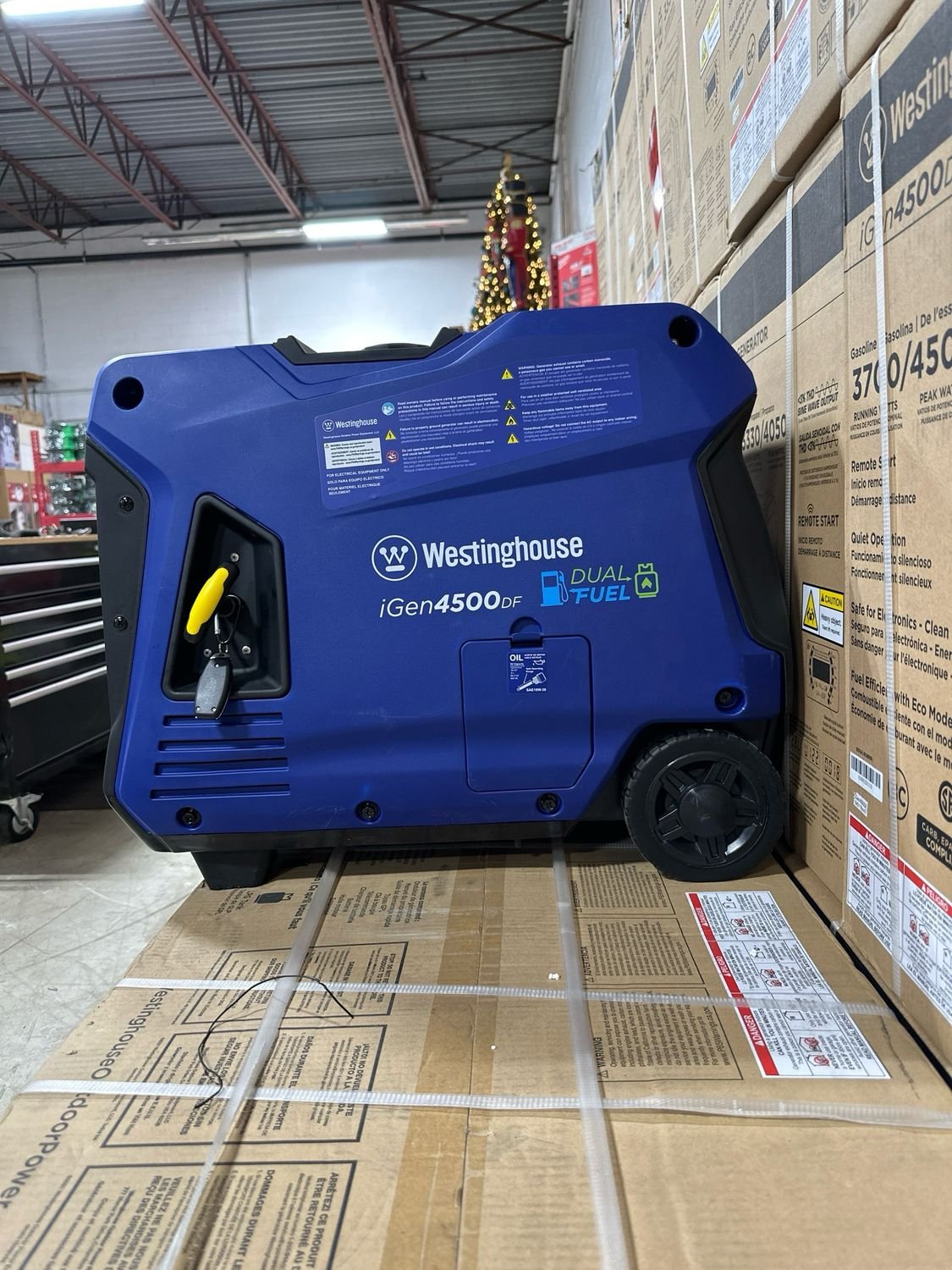 Westinghouse Gen, 4500DF Westinghouse WGen4500DF dual fuel generator open-box portable unit for resale
